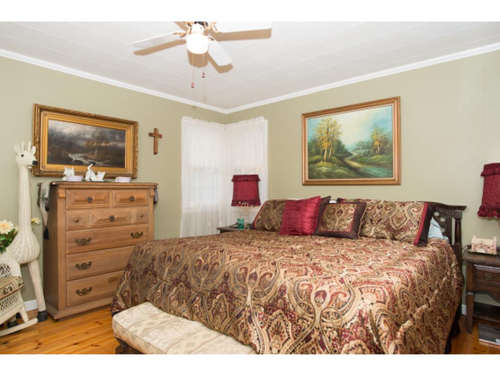 108 Tolend Road Dover, NH 03820 - Photo 11 of 24