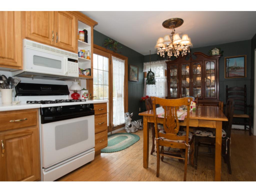 108 Tolend Road Dover, NH 03820 - Photo 3 of 24