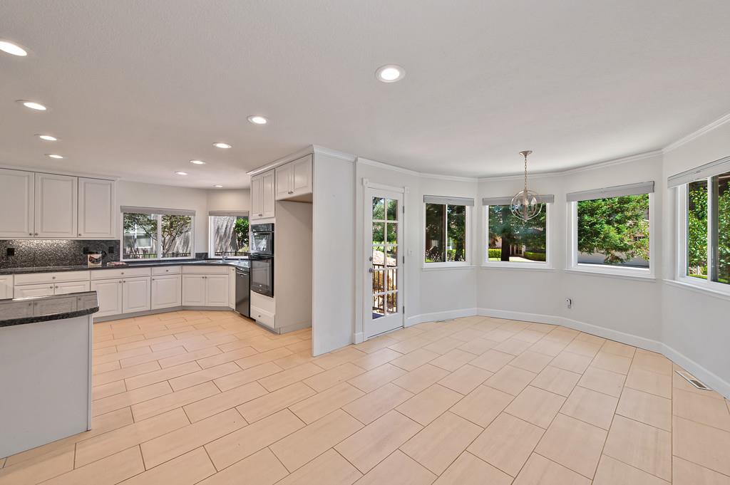 14953 Anillo Way Rancho Murieta, CA 95683 - Photo 14 of 48 Gallery Image 14