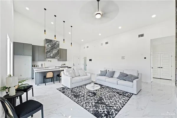 $279,000 | 4124 Alexia Lane, Edinburg, TX 78542