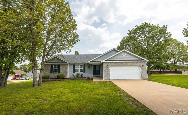 $259,000 | 20834 Lacombe Road, Waynesville, MO 65583