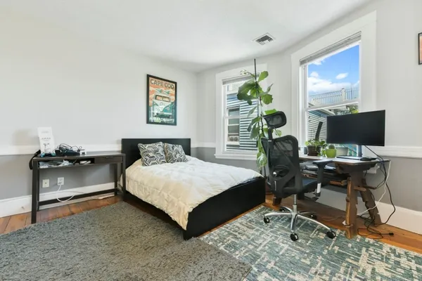 $4,800 | 34-36 Boston Street, Unit 3, Boston, MA 02127