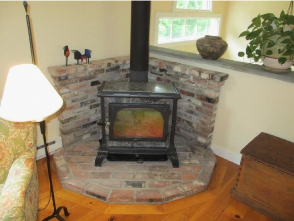 255 Hillview Road Richmond, VT 05477 - Photo 8 of 30 Gallery Image 8