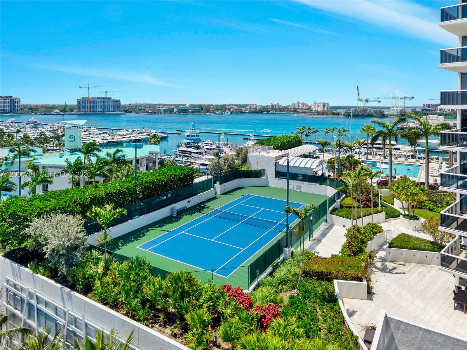 400 Alton Road, Unit TH1A Miami Beach, FL 33139 - Photo 31 of 32 a view of a city