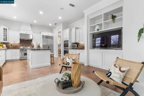 $1,825,000 | 124 Nanterre Street, Danville, CA 94506