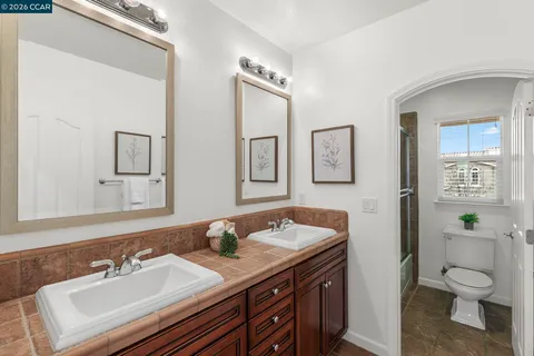 $1,825,000 | 124 Nanterre Street, Danville, CA 94506