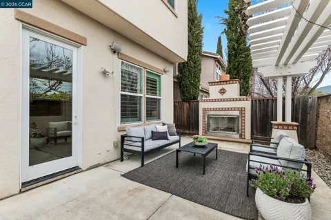 $1,825,000 | 124 Nanterre Street, Danville, CA 94506