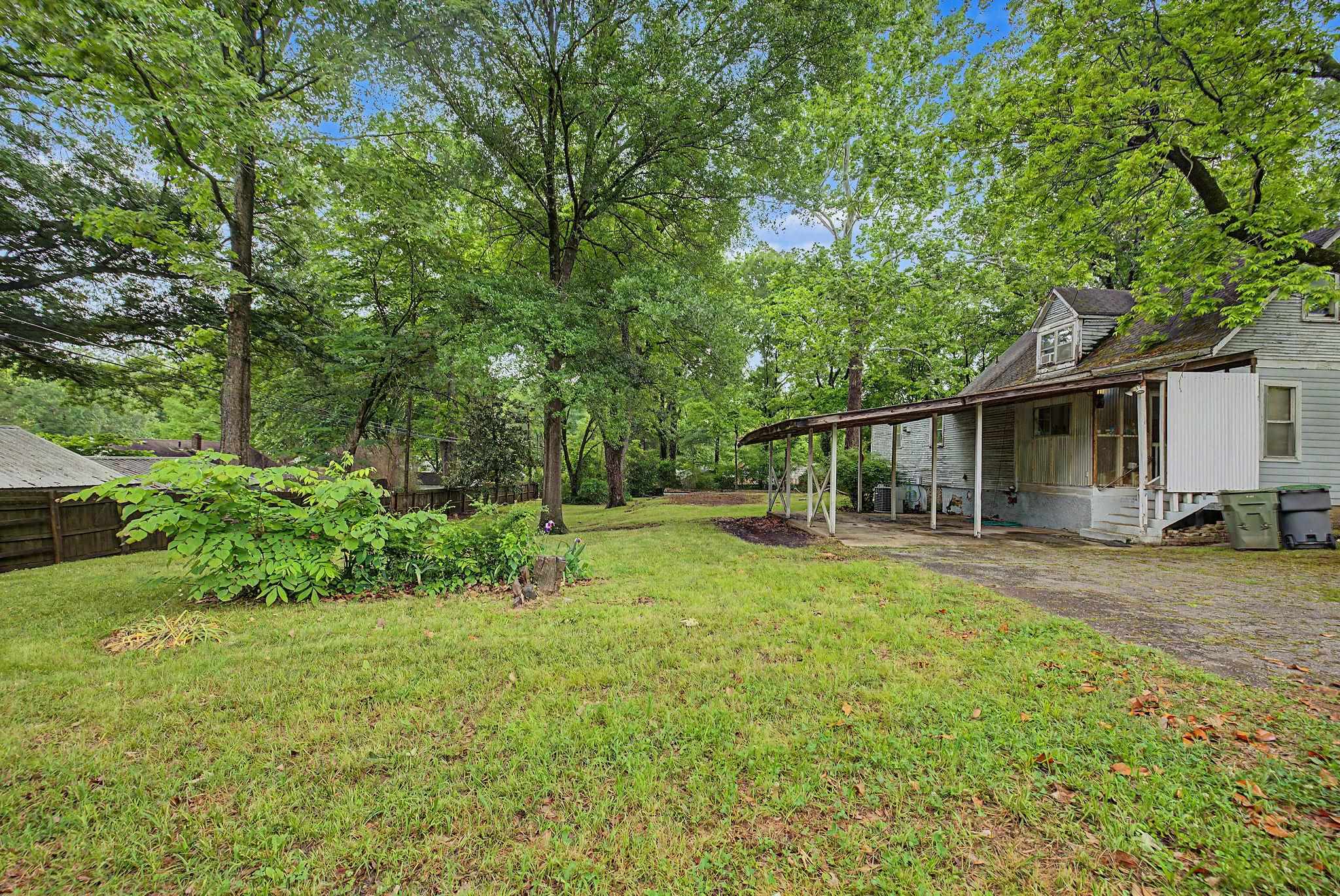 790 Colonial Road Memphis, TN 38117 - Photo 11 of 39
