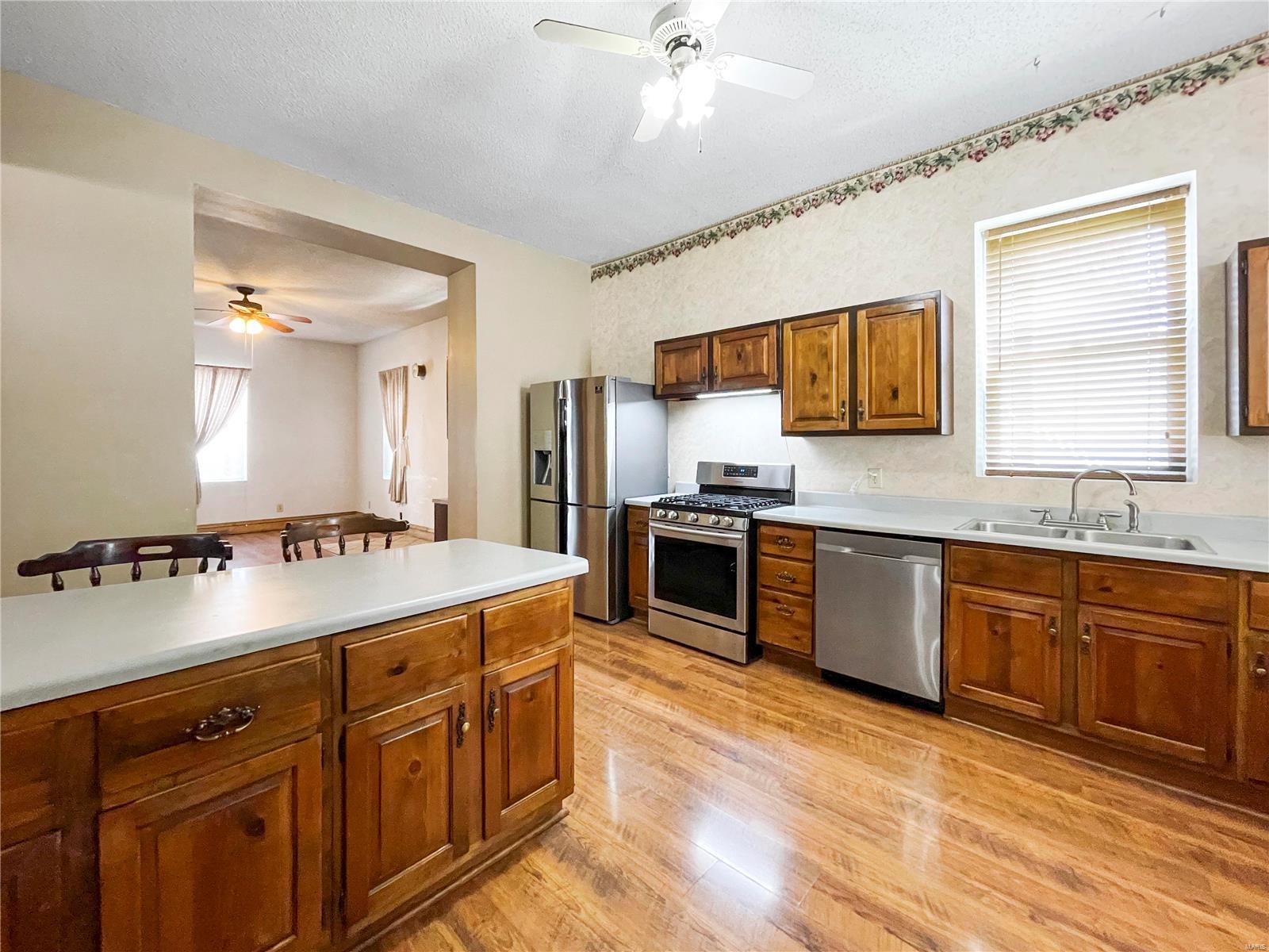302 South Moore Street Waterloo, IL 62298 - Photo 13 of 43 Gallery Image 13