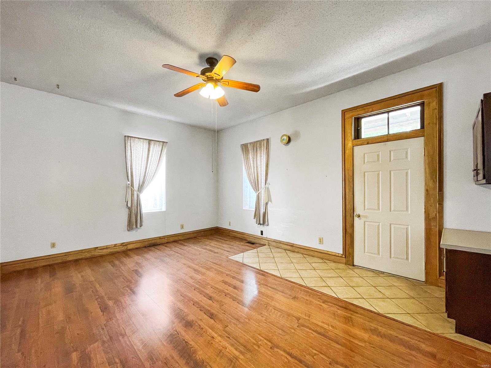 302 South Moore Street Waterloo, IL 62298 - Photo 14 of 43 Gallery Image 14