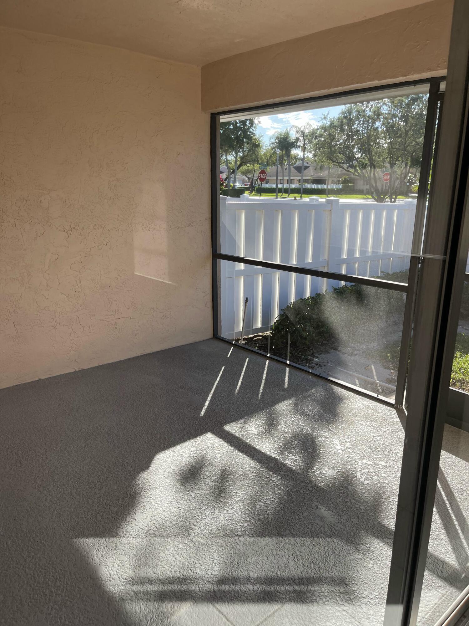 8228 Sweetbriar Way Boca Raton, FL 33496 - Photo 4 of 11 94ECCF99-01BA-40C1-A7DB-B652B7E4CB5D