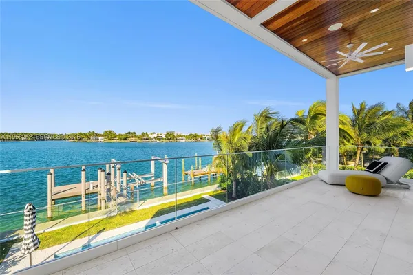 $6,995,000 | 1161 Stillwater Drive, Miami Beach, FL 33141