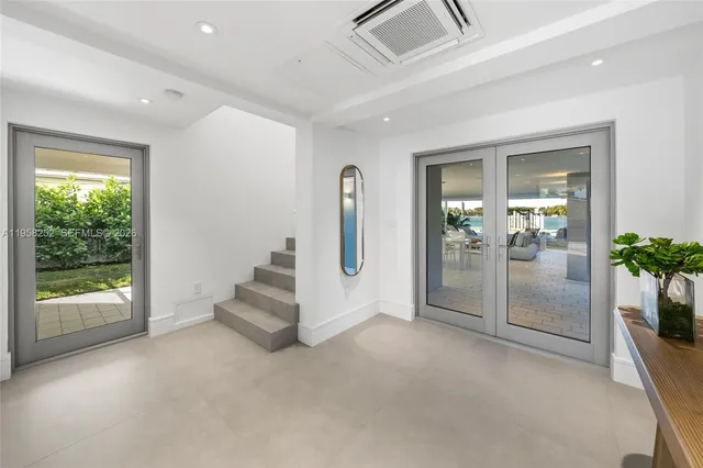 $7,295,000 | 1161 Stillwater Drive, Miami Beach, FL 33141