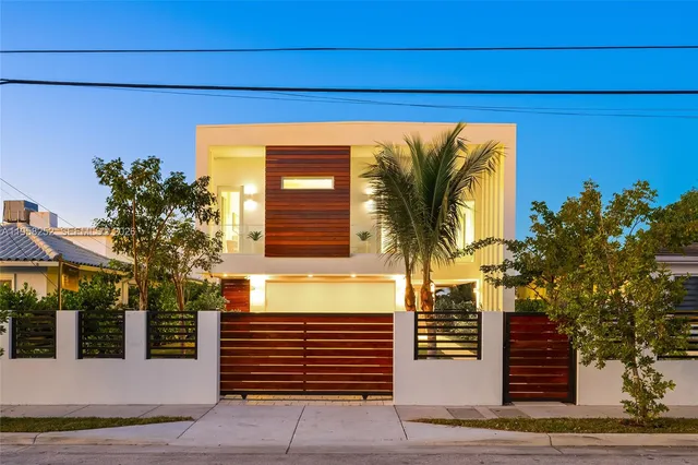 $7,295,000 | 1161 Stillwater Drive, Miami Beach, FL 33141