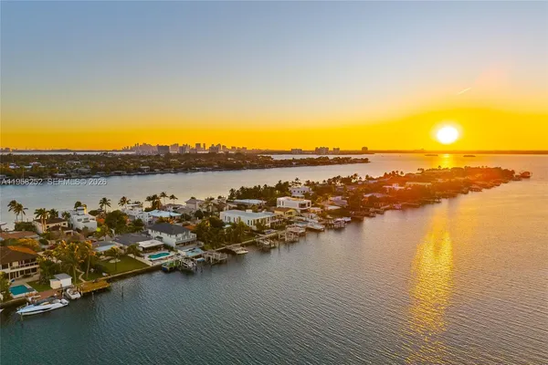 $6,995,000 | 1161 Stillwater Drive, Miami Beach, FL 33141