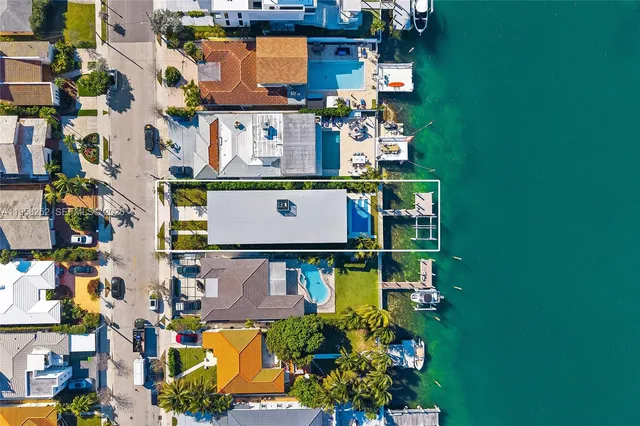 $7,295,000 | 1161 Stillwater Drive, Miami Beach, FL 33141