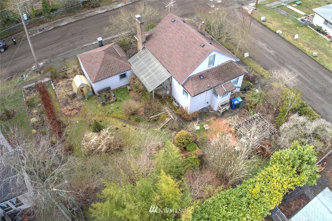 900 High Avenue South Renton, WA 98057 - Photo 1 of 12