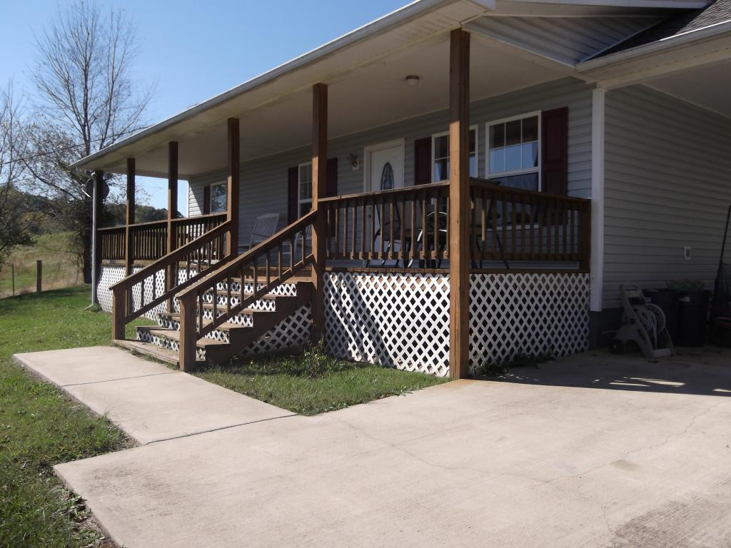 525 Brown Springs Road Mosheim, TN 37818 - Photo 3 of 16 Photo 3