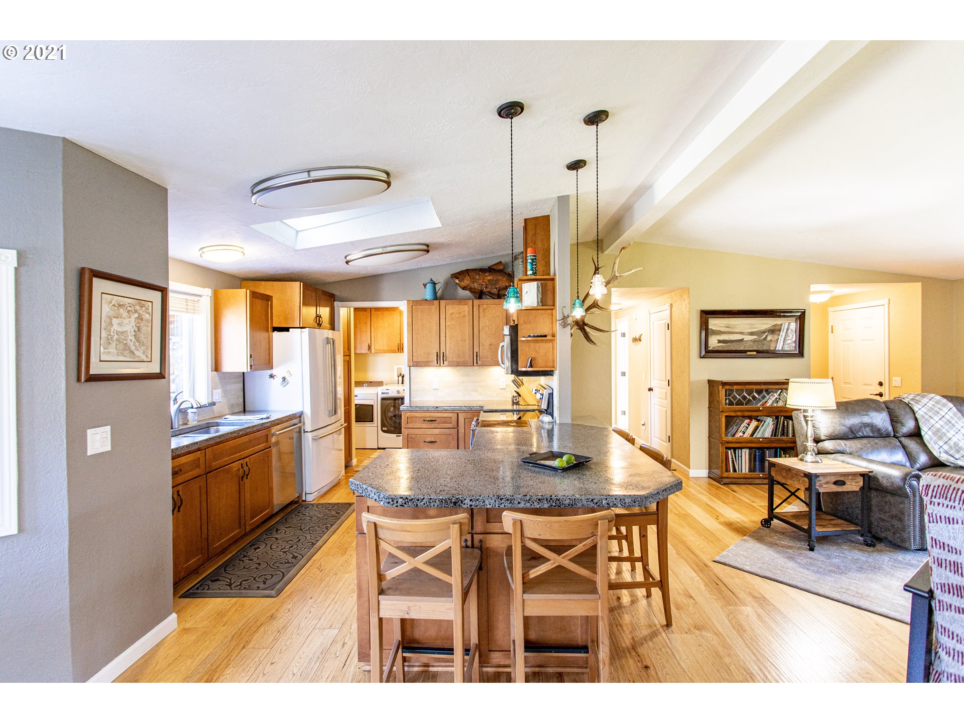 161 Peyrollaz Road Carson, WA 98610 - Photo 13 of 31 Gallery Image 13