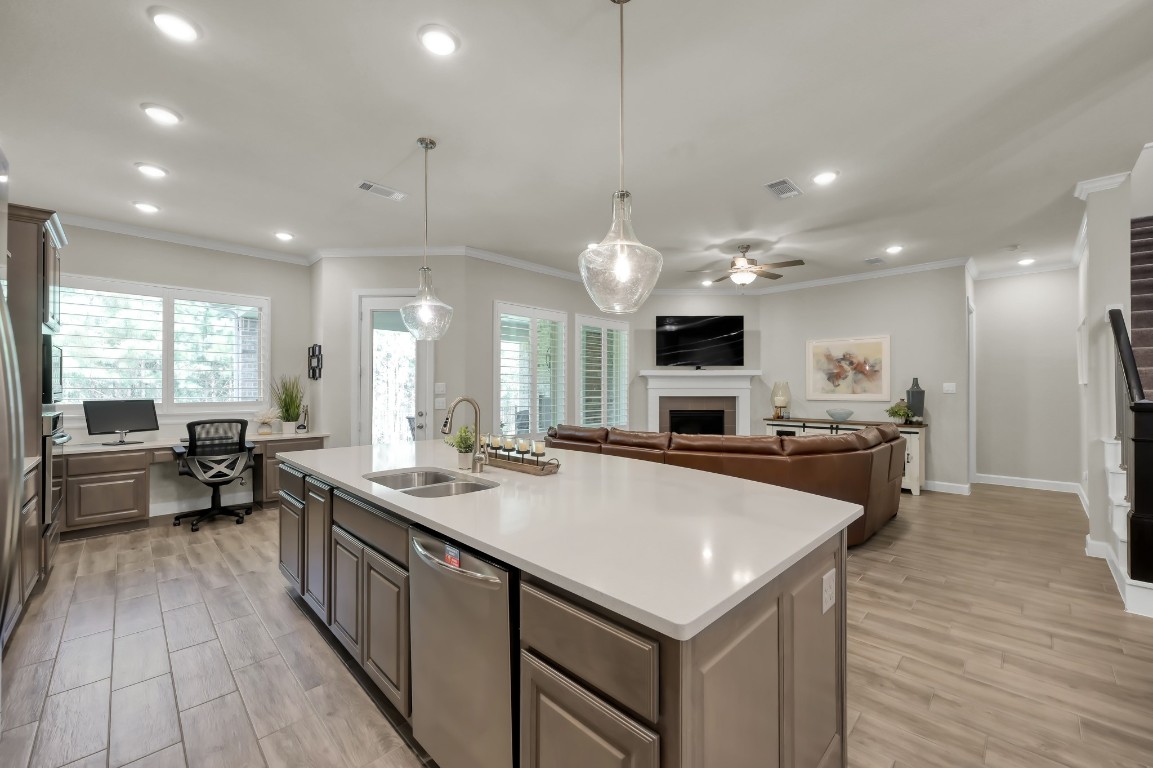 334 Torrey Bloom Loop Conroe, TX 77304 - Photo 15 of 46