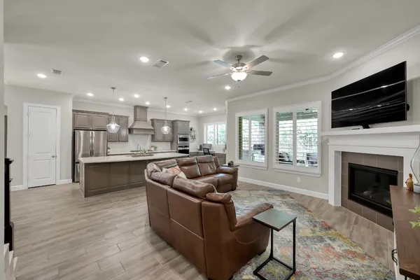 $625,000 | 334 Torrey Bloom Loop, Conroe, TX 77304