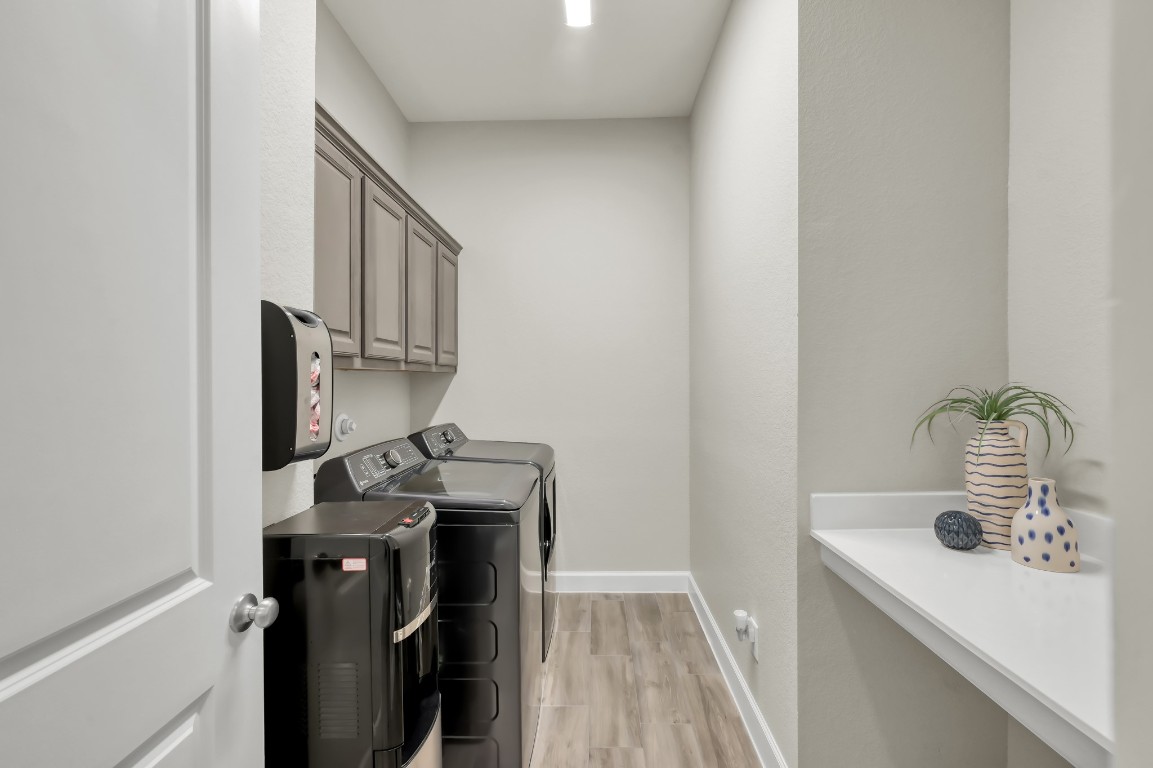 334 Torrey Bloom Loop Conroe, TX 77304 - Photo 30 of 46 Automatic lighting installed in the primary bedroom closet and laundry room powered by a Lutron Smart
Lighting System.
