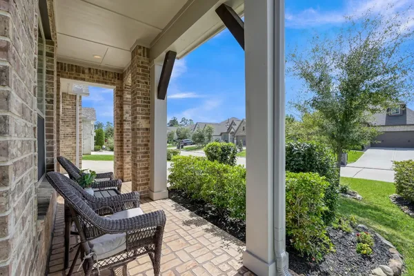 $625,000 | 334 Torrey Bloom Loop, Conroe, TX 77304