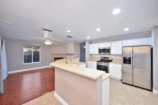 $665,000 | 609 Garden Park Drive, Roseville, CA 95678