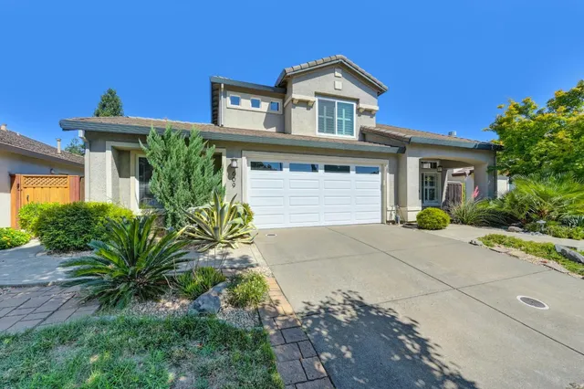 $665,000 | 609 Garden Park Drive, Roseville, CA 95678