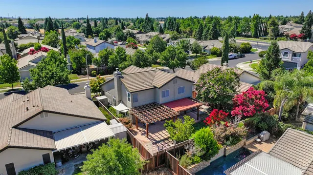 $665,000 | 609 Garden Park Drive, Roseville, CA 95678