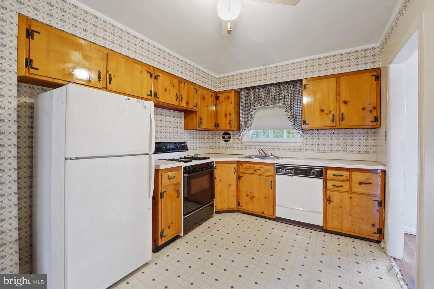206 Ridge Avenue Kennett Square, PA 19348 - Photo 13 of 33 Gallery Image 13