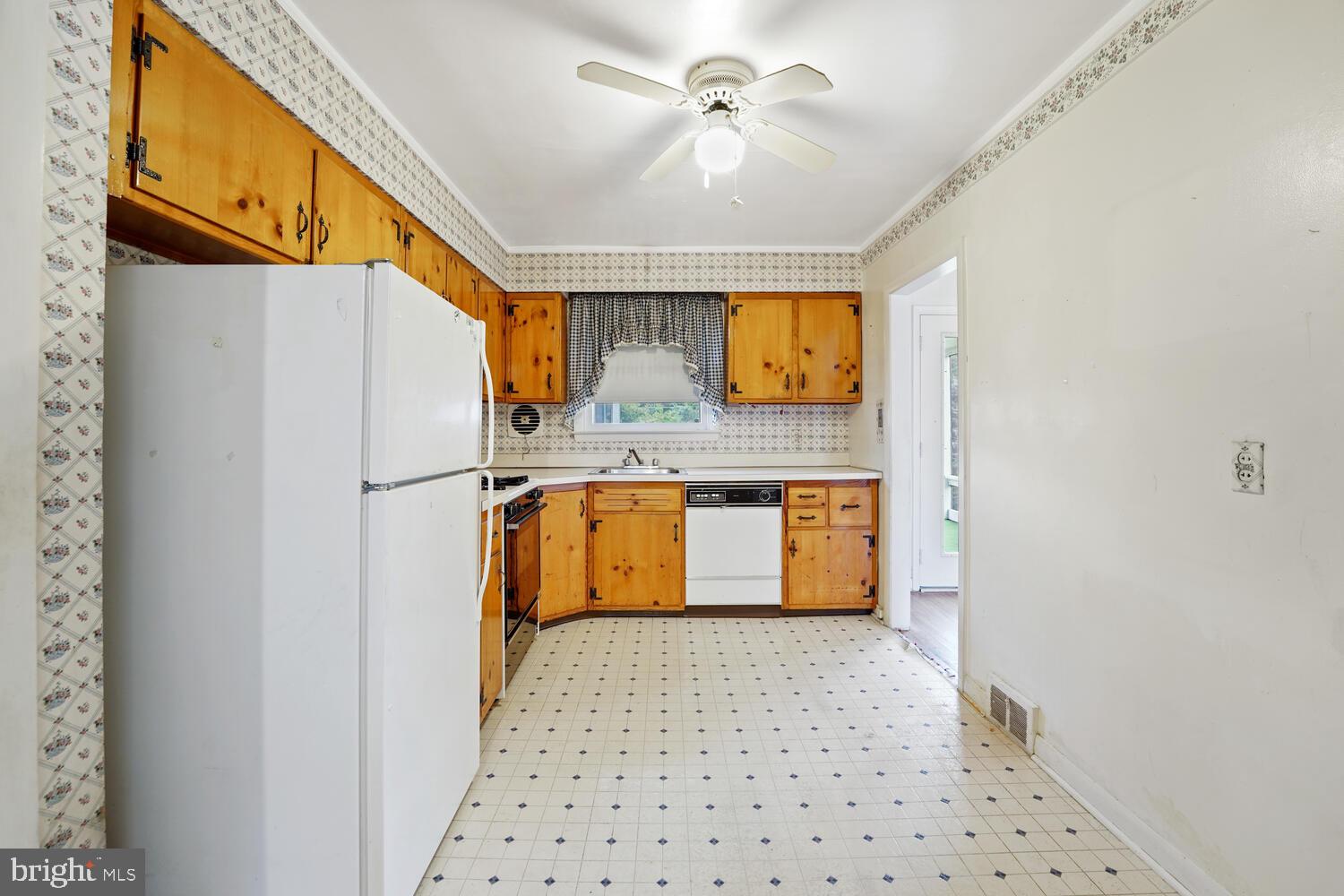 206 Ridge Avenue Kennett Square, PA 19348 - Photo 14 of 33 Gallery Image 14