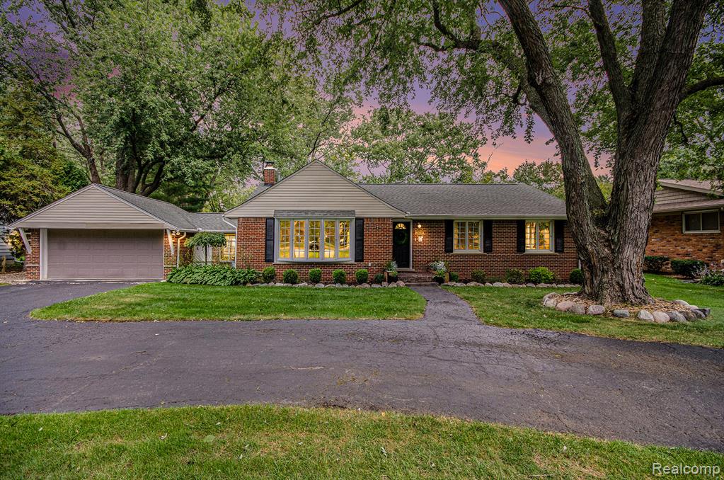 2691 Walbridge Drive Rochester Hills, MI 48307 - Photo 1 of 30