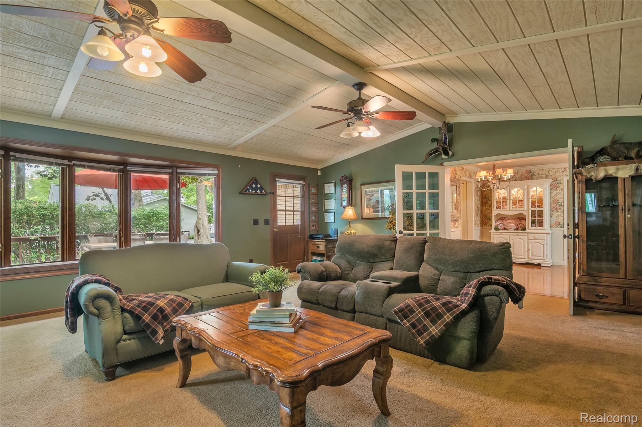 27117 Bell Road New Boston, MI 48164 - Photo 24 of 49 17-27117-Bell-Rd-WindowStill-Real-Estate-Photography-17.jpg
