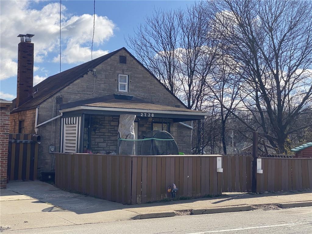 2728 Middletown Road Pittsburgh, PA 15205 - Photo 1 of 2 Gallery Image 1