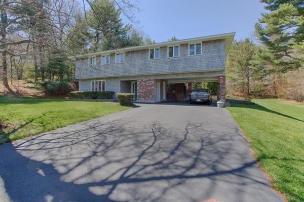 7 Birch Road Wenham, MA 01984 - Photo 1 of 28 Gallery Image 1
