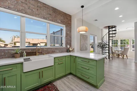 $774,000 | 412 North 14th Street, Phoenix, AZ 85006