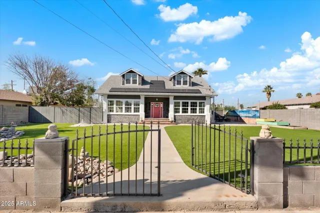 $789,000 | 412 North 14th Street, Phoenix, AZ 85006