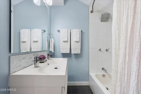 $774,000 | 412 North 14th Street, Phoenix, AZ 85006