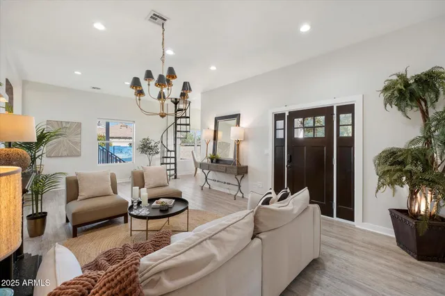 $789,000 | 412 North 14th Street, Phoenix, AZ 85006