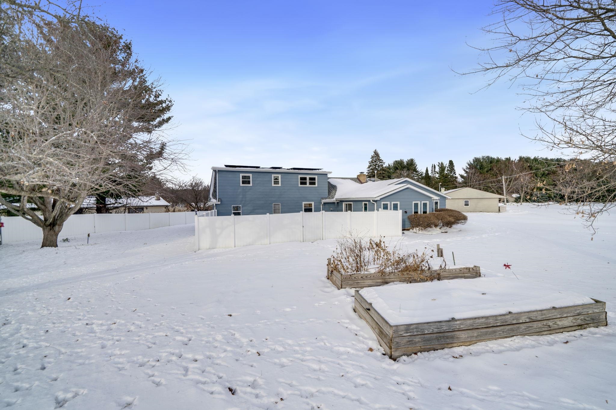 5393 Lakecrest Road Caledonia, IL 61011 - Photo 40 of 40 a view of a lake with houses
