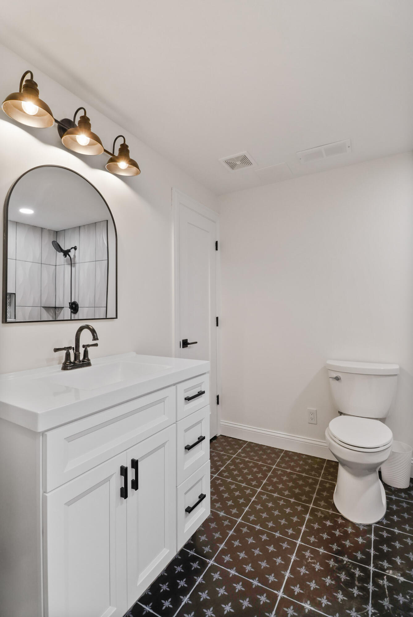 1667 Chalone Court Crown Point, IN 46307 - Photo 58 of 67 1338x2000