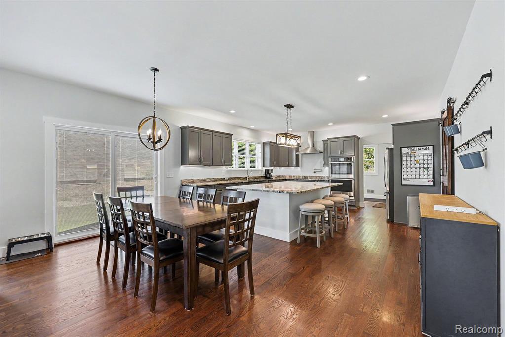 1660 Winthrop Road Bloomfield Hills, MI 48302 - Photo 15 of 38