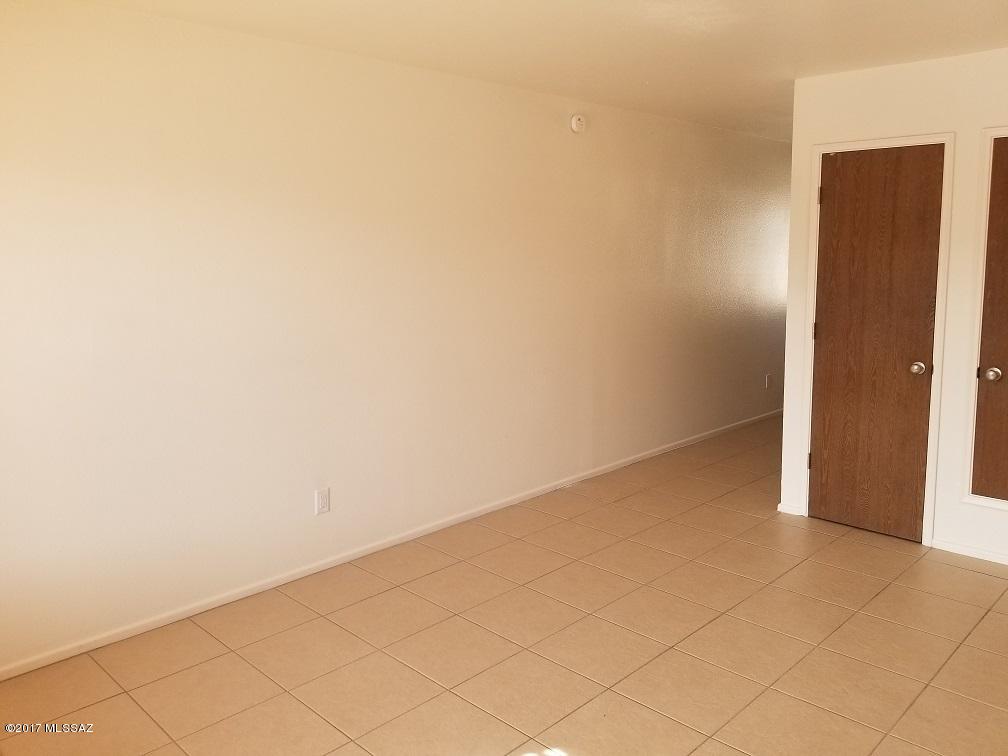 7122 South Missiondale Road, Unit 102 Tucson, AZ 85756 - Photo 1 of 15