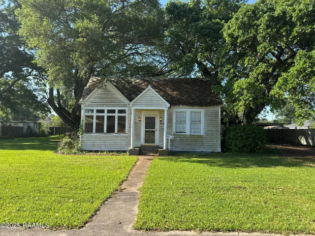 $105,000 | 719 East Plaquemine Street, Jennings, LA 70546
