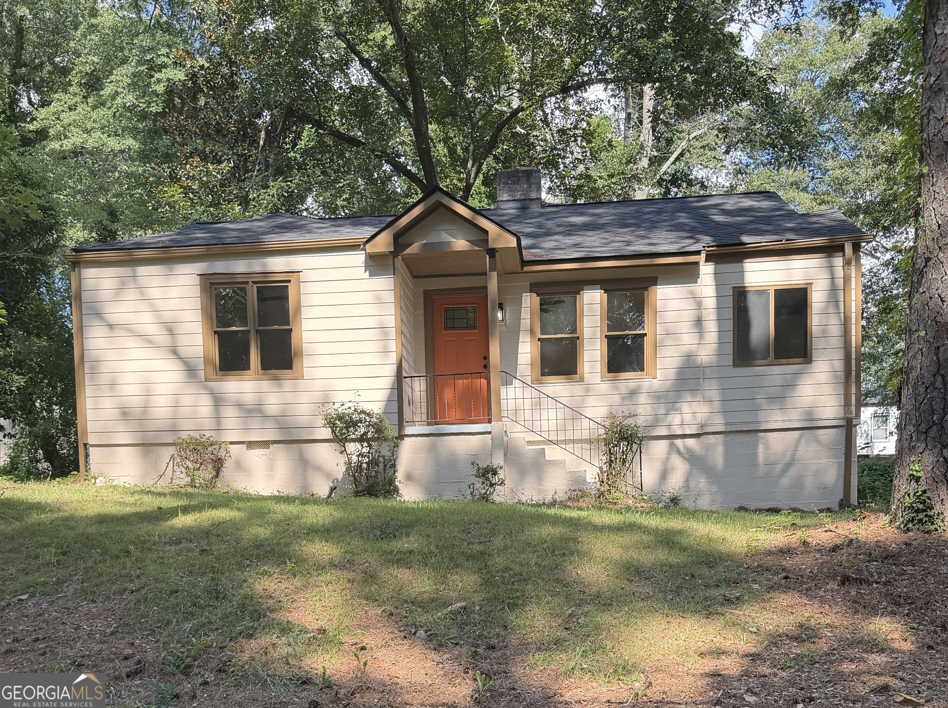 1124 Westmont Road Southwest Atlanta, GA 30310 - Photo 1 of 13 Gallery Image 1