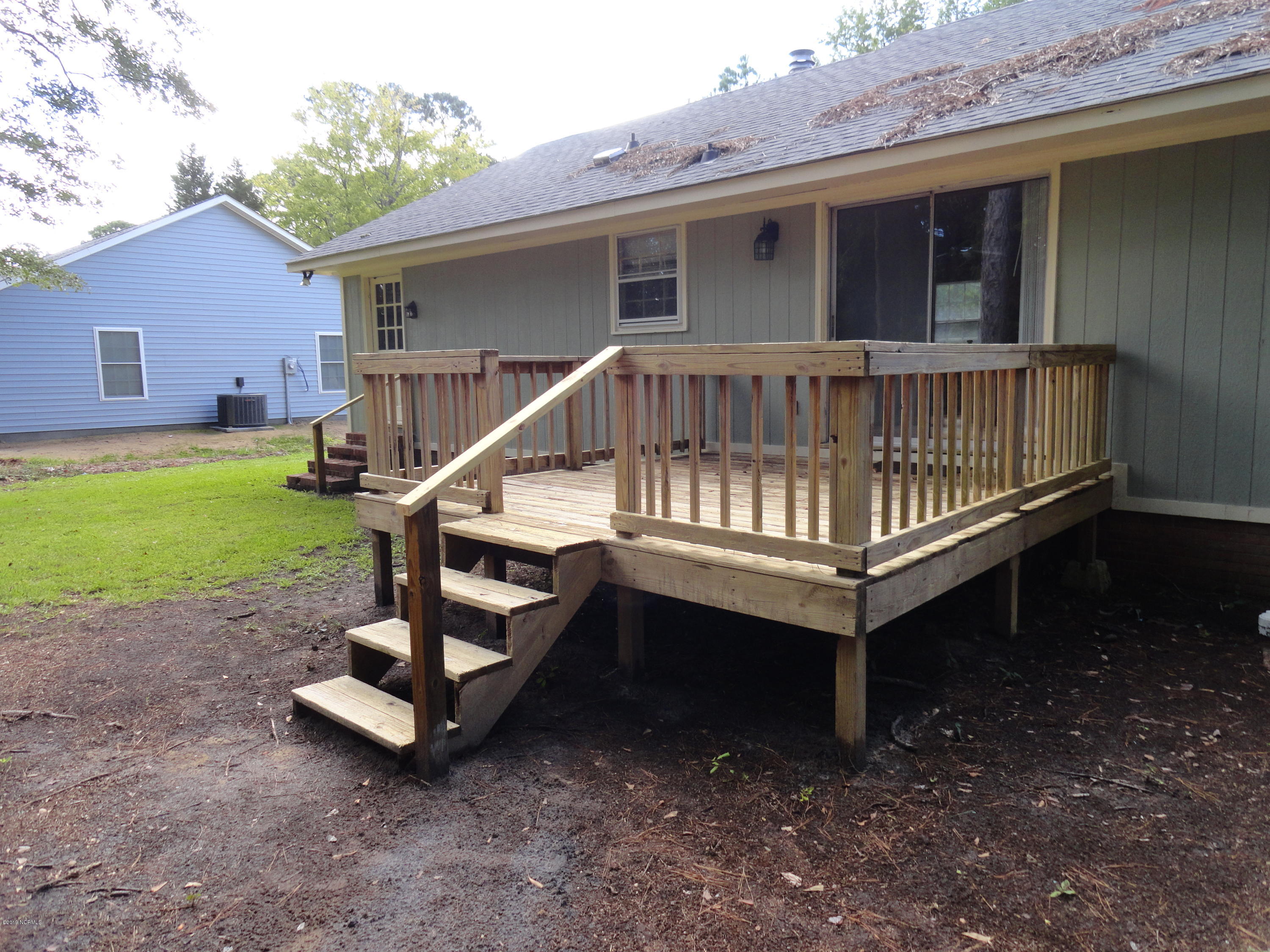 225 Nottingham Drive Havelock, NC 28532 - Photo 23 of 25 Rear Deck View #2