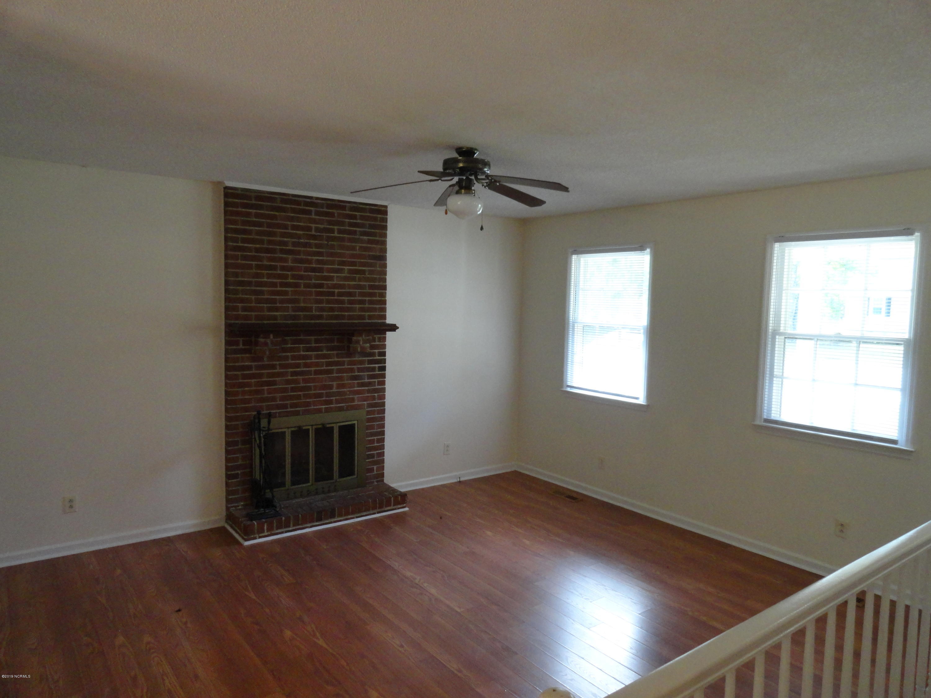 225 Nottingham Drive Havelock, NC 28532 - Photo 3 of 25 Living Room from Bedroom Hall