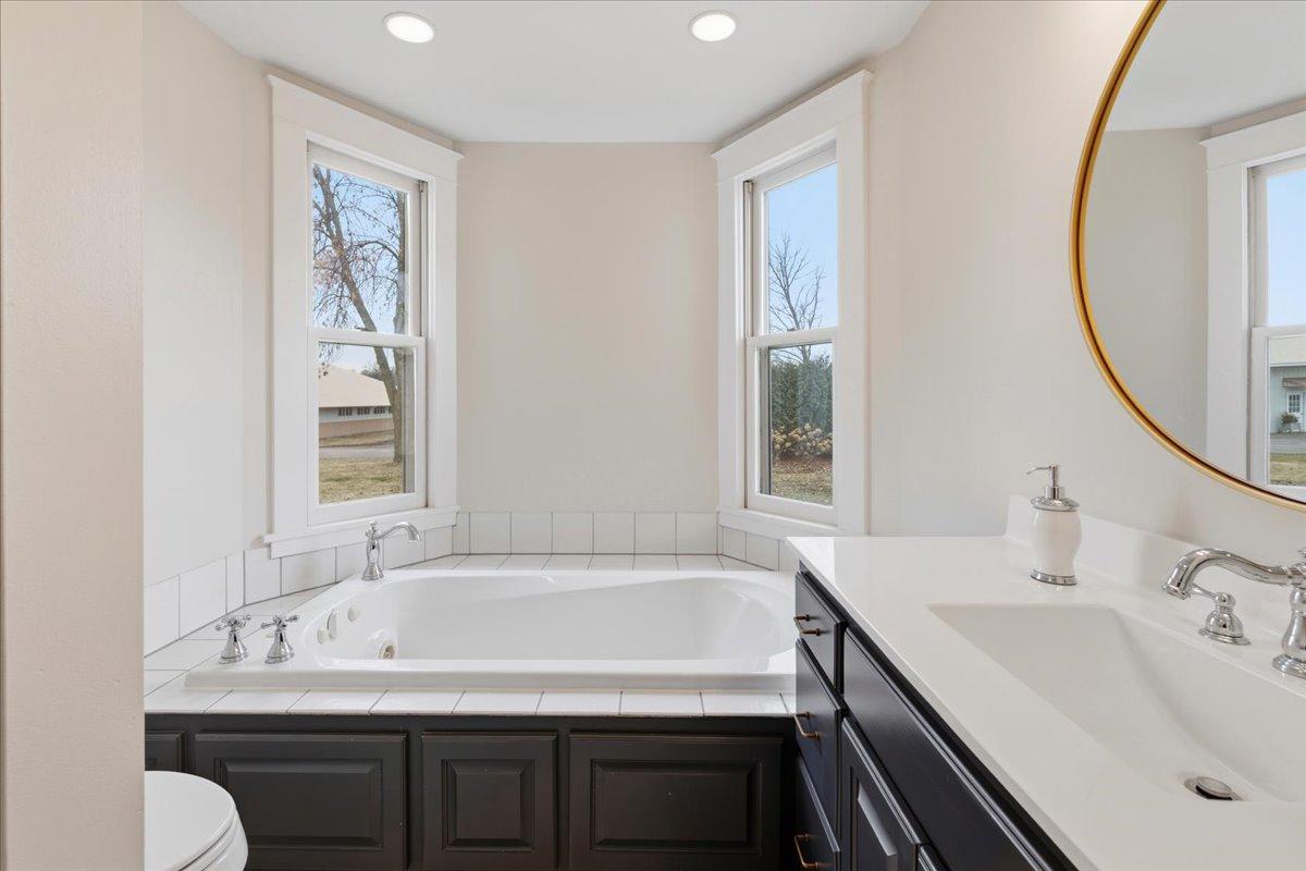 4251 115th Street Southeast Delano, MN 55328 - Photo 18 of 59