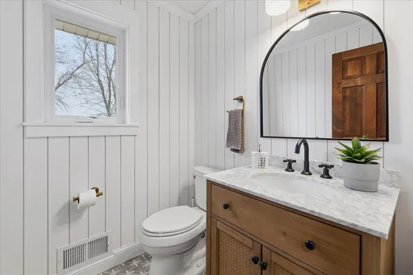 $1,300,000 | 4251 115th Street Southeast, Delano, MN 55328